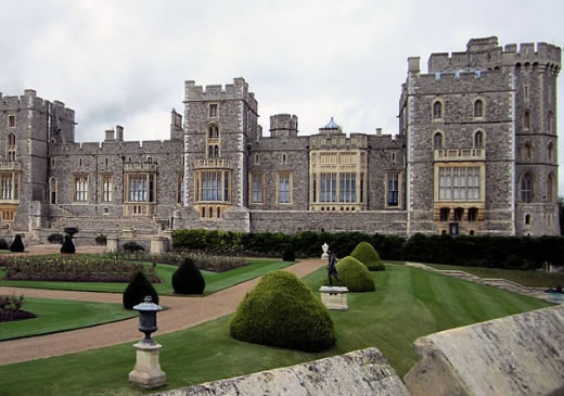 Виндзор - вторая резиденция британских монархов