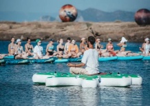 На Фестивале «Таврида.АРТ» прошла групповая медитация на воде