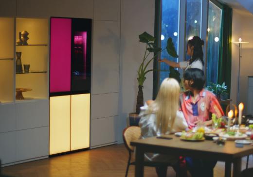 Новый холодильник от LG способен изменить настроение гостей выставки IFA 2022