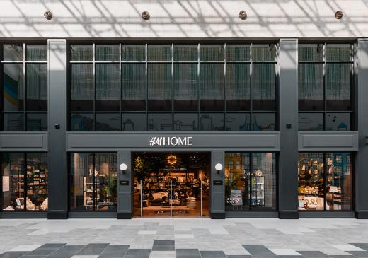 Самый большой в России магазин H&M теперь в Меге Теплый Стан