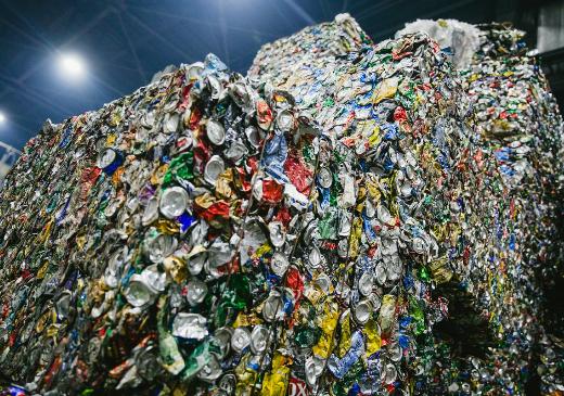 «Лента» передала на переработку около 277 тонн пластика, алюминия и другого вторсырья
