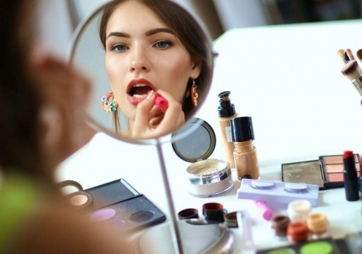 Основы макияжа – как выбрать свой идеальный оттенок