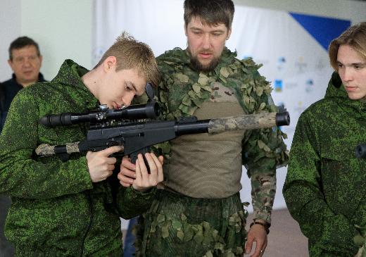 Белгородцев научат управлению БПЛА, тактической медицине и стрельбе