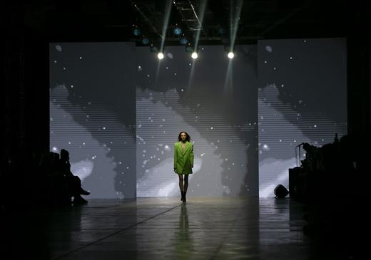 В Москве стартовала неделя моды Mercedes-Benz Fashion Week Russia